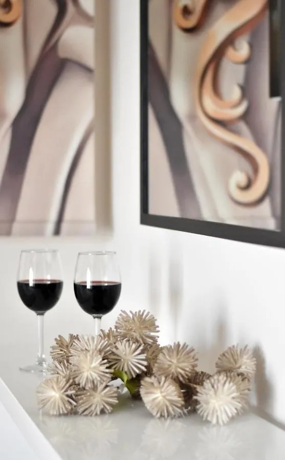 Cross Plaza Aparthotel Stavros